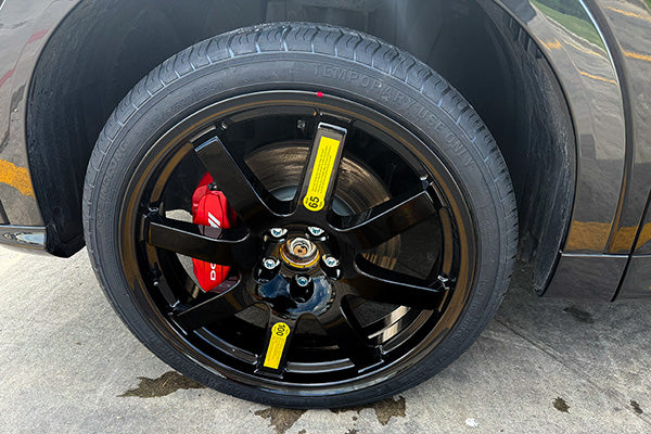 Dodge Hornet with EZ Spare Wheel showing performance brake clearance